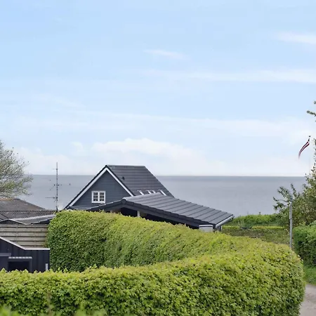 Casa vacanze Classic Summer House 200 Meters From The Water, Børkop