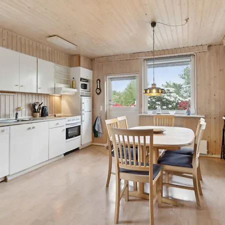 Classic Summer House 200 Meters From The Water, *